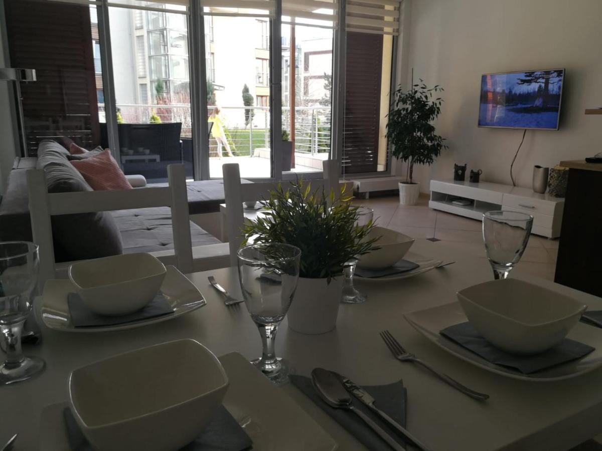 Apartament Zeta Park Centrum Ustroń Exteriör bild
